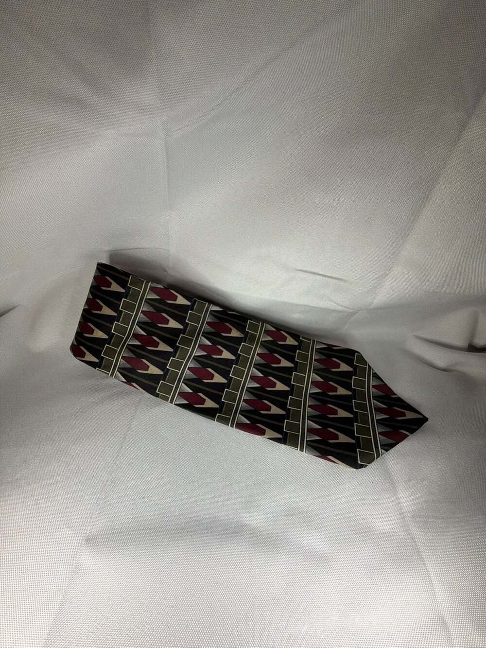 Conte di Milano Geometric Pattern 100% Silk Necktie